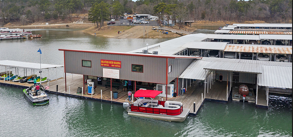 Beavers Bend Marina fuel dock image